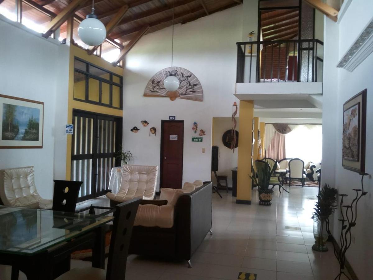 Villa Alejandra Del Quindio Calarcá Buitenkant foto